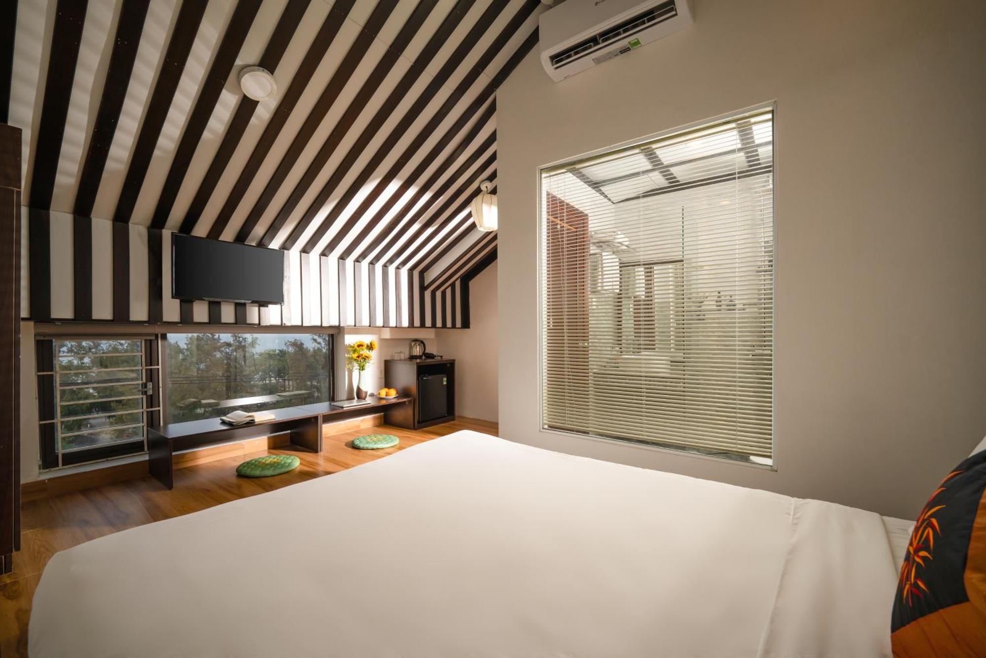 Viet Long Hoian Beach Hotel - Stay 24H Hoi An Exteriör bild